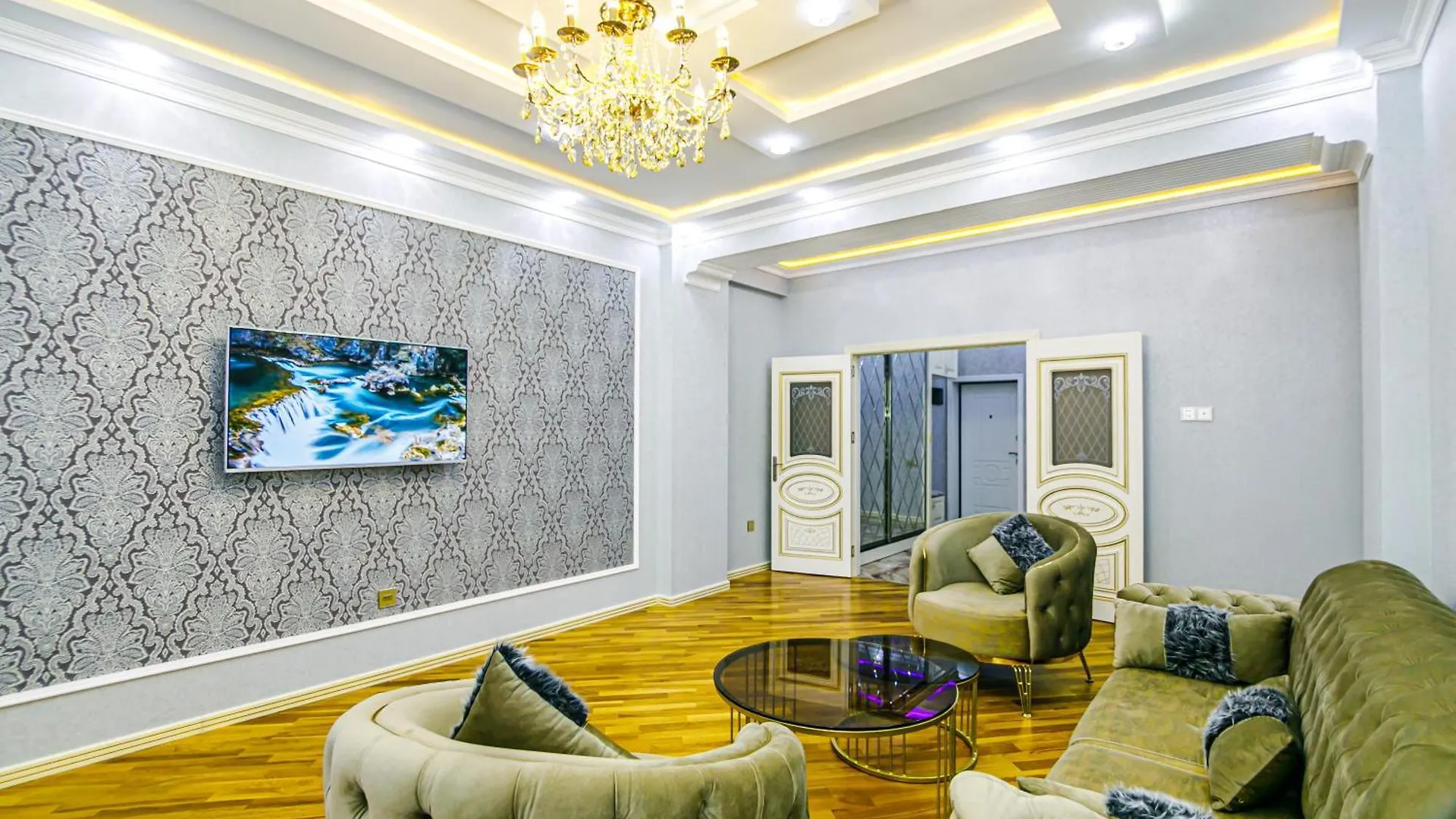Vip Luxury Apartment In City Center, Baku