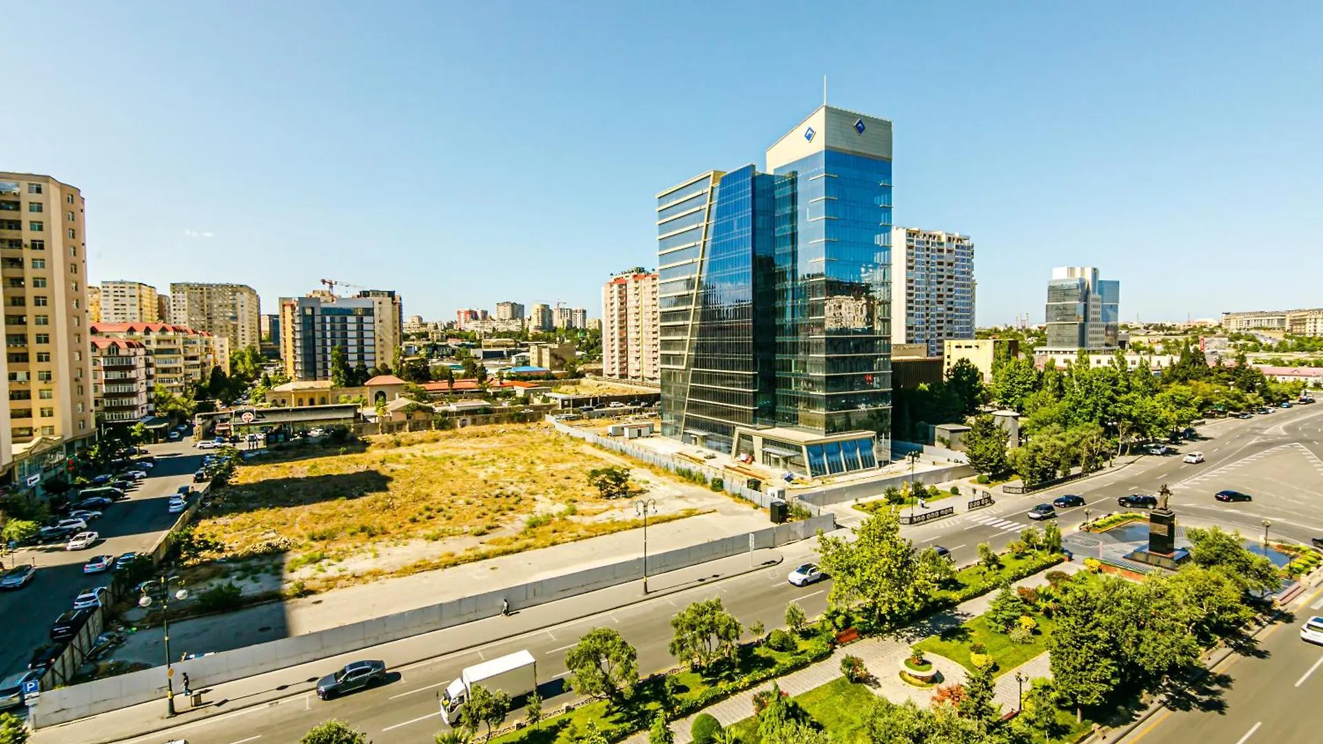 Vip Luxury Apartment In City Center, Baku Azerbaijan