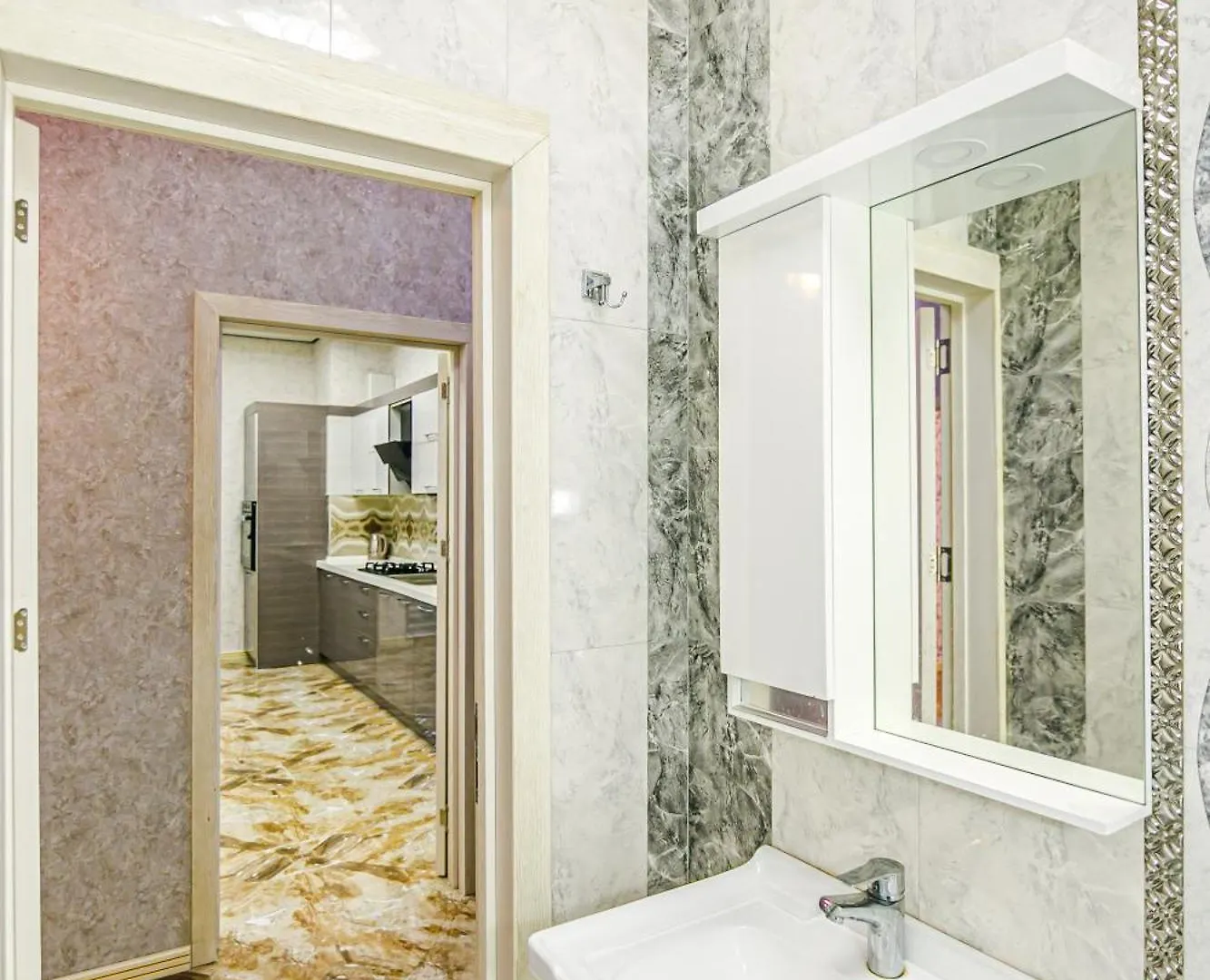 Vip Luxury Apartment In City Center, Baku