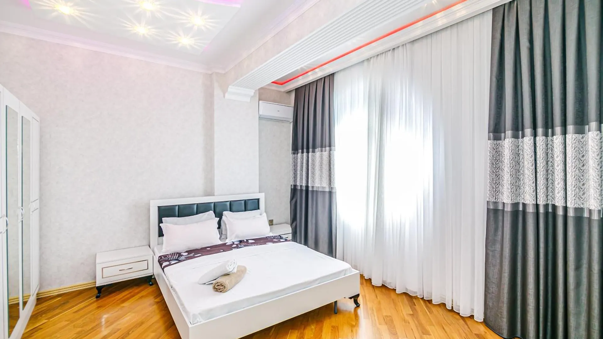 Vip Luxury Apartment In City Center, Baku 0*,