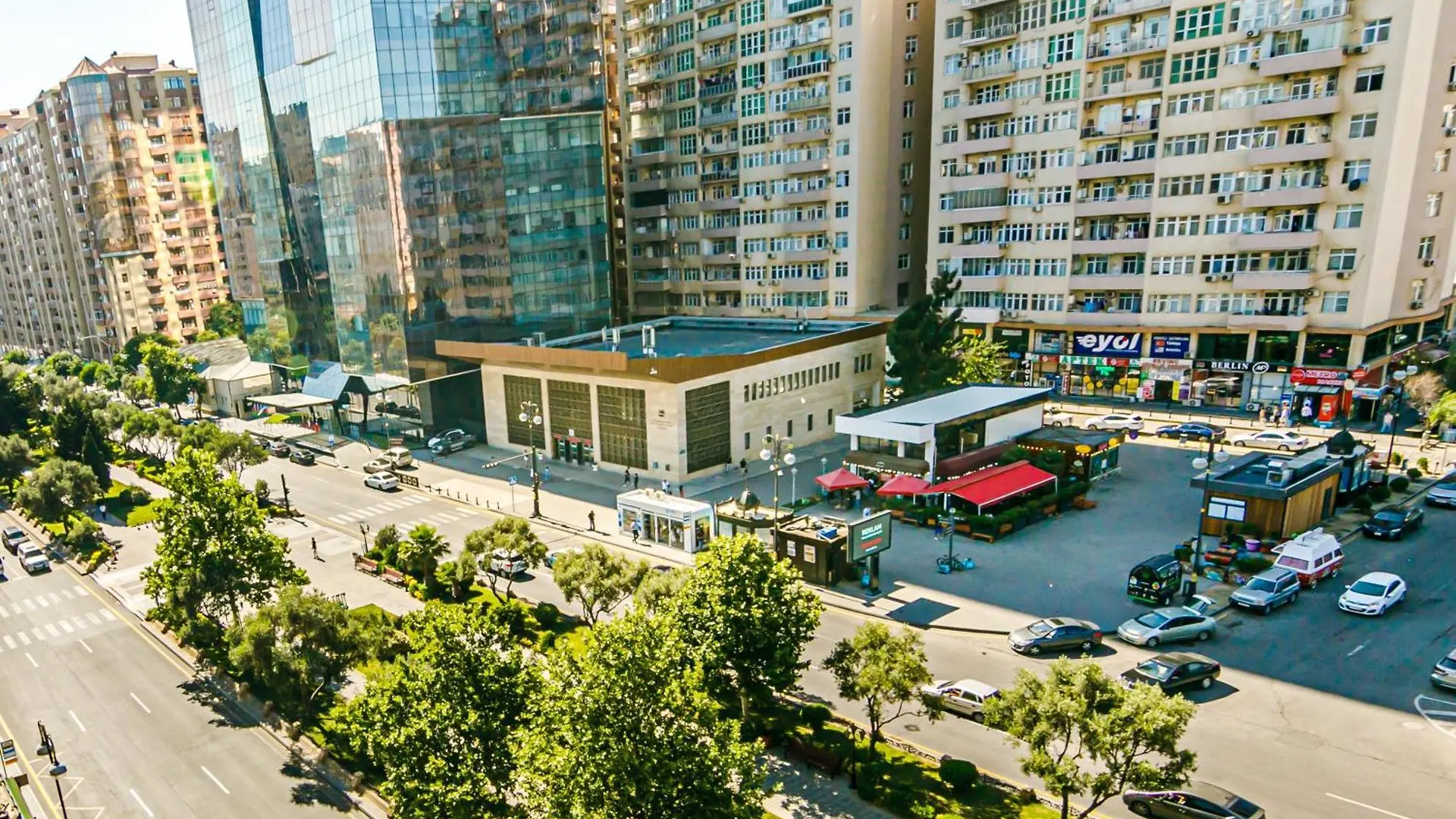 Vip Luxury Apartment In City Center, Baku