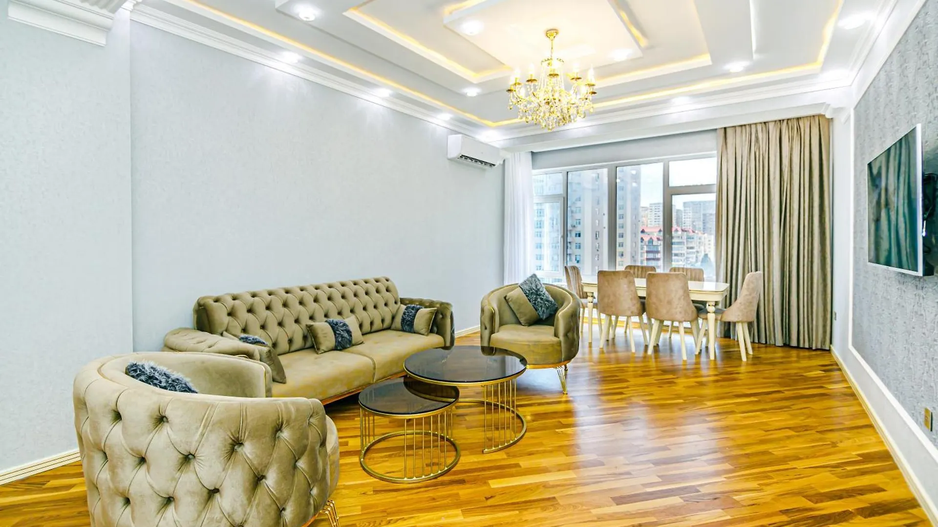 Vip Luxury Apartment In City Center, Baku